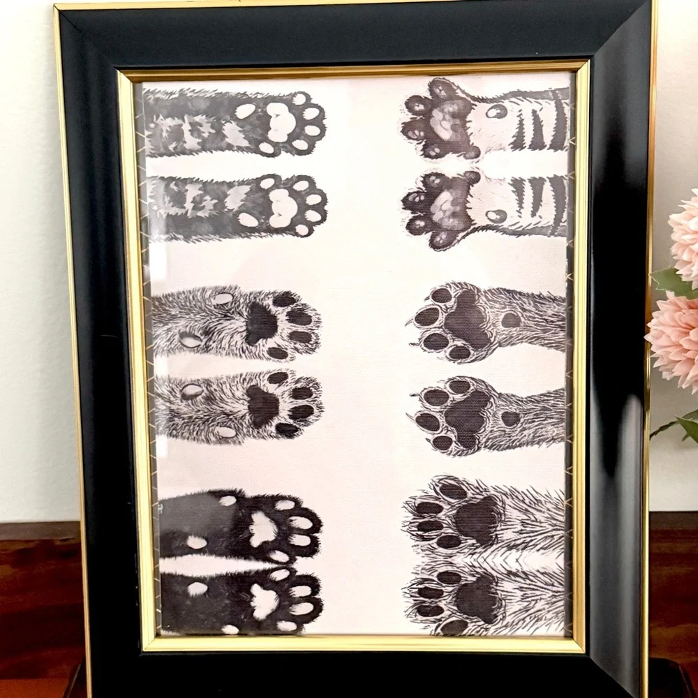 Cat Paws Kitty Feet Canvas Art Print Black & Gold Framed Wall Hanging Art Animal